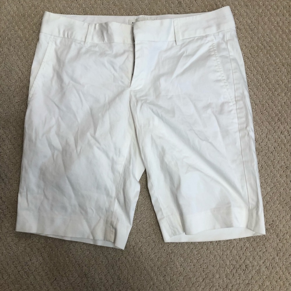 Banana Republic - white Bermuda shorts